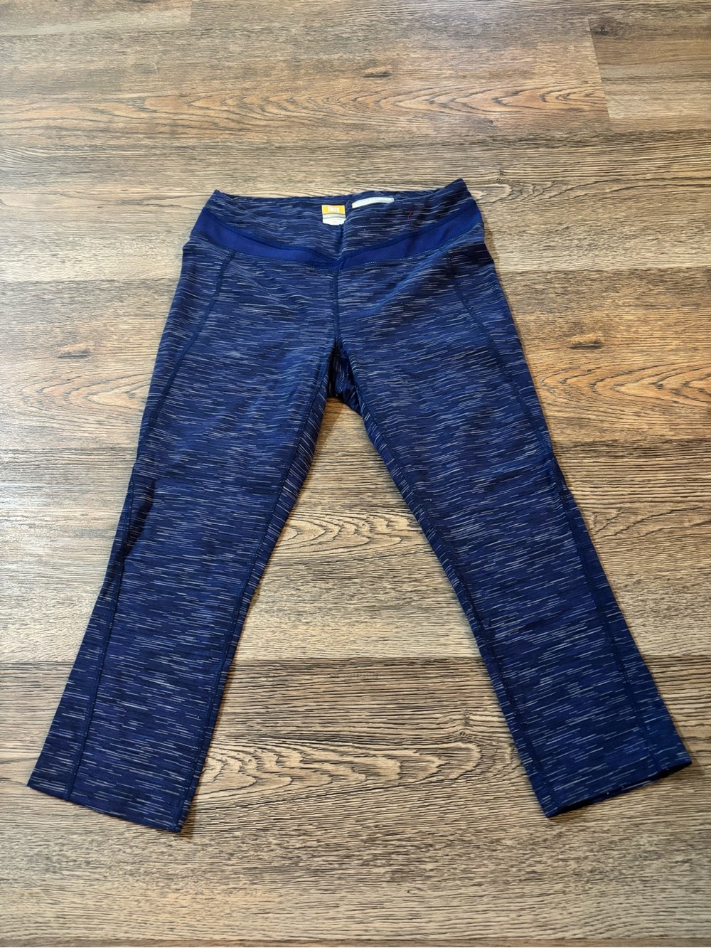 Lucy Navy Space-Dye Cropped Athletic Leggings size M